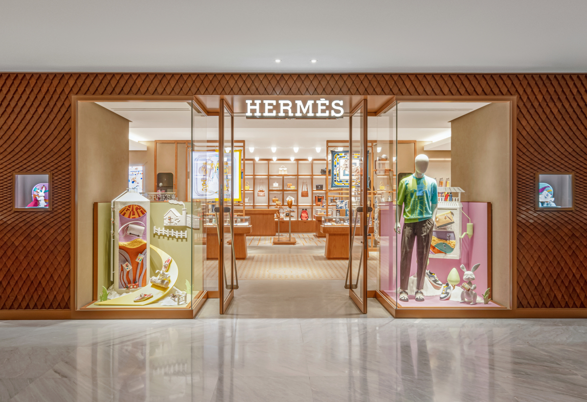 The First Hermès Store in China “Changed” After Opening 26 Years?