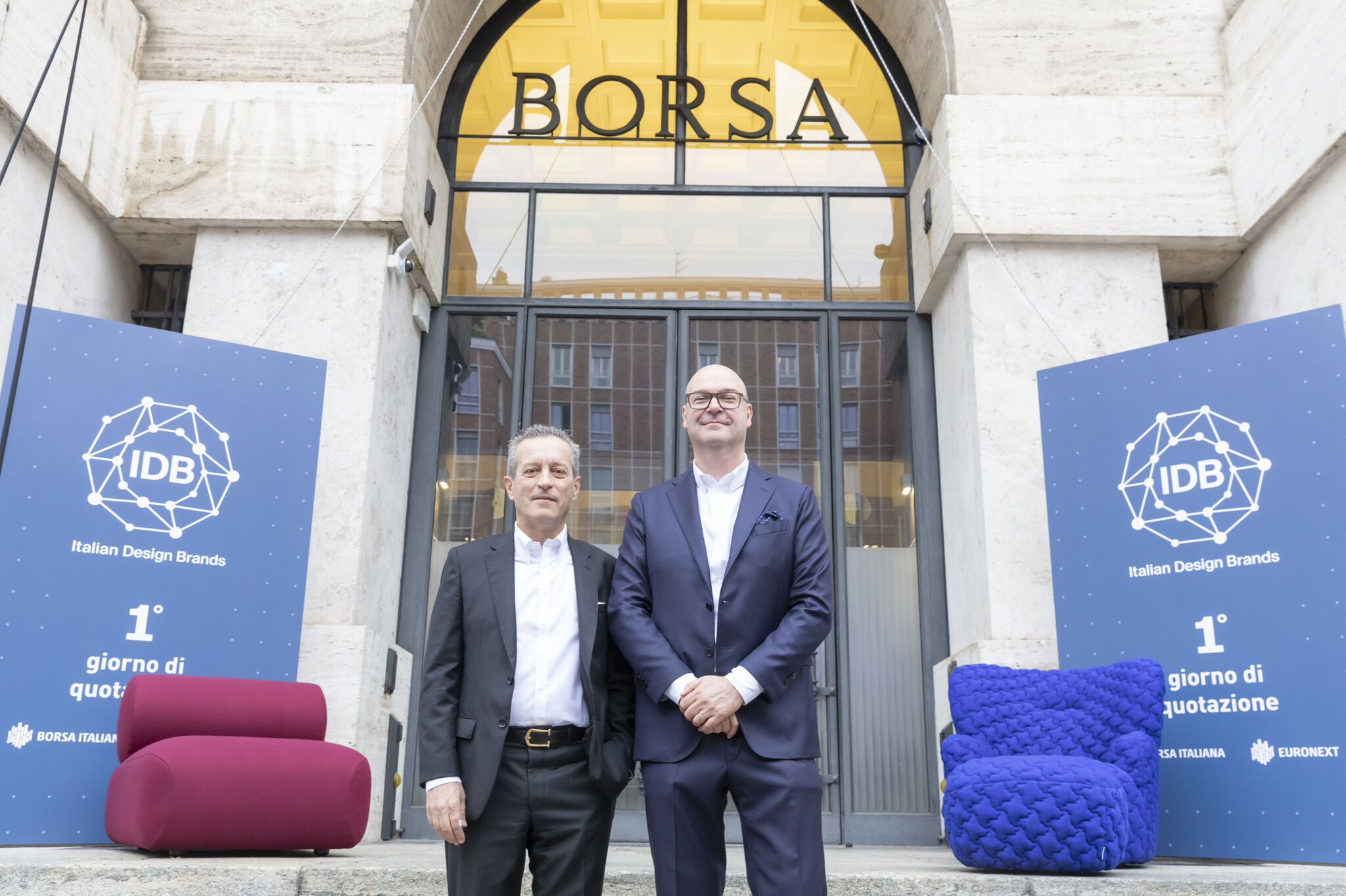 Italian Luxury Furniture Group IDB Lists on Milan Pan-European Exchange with Market Value Exceeding €300M