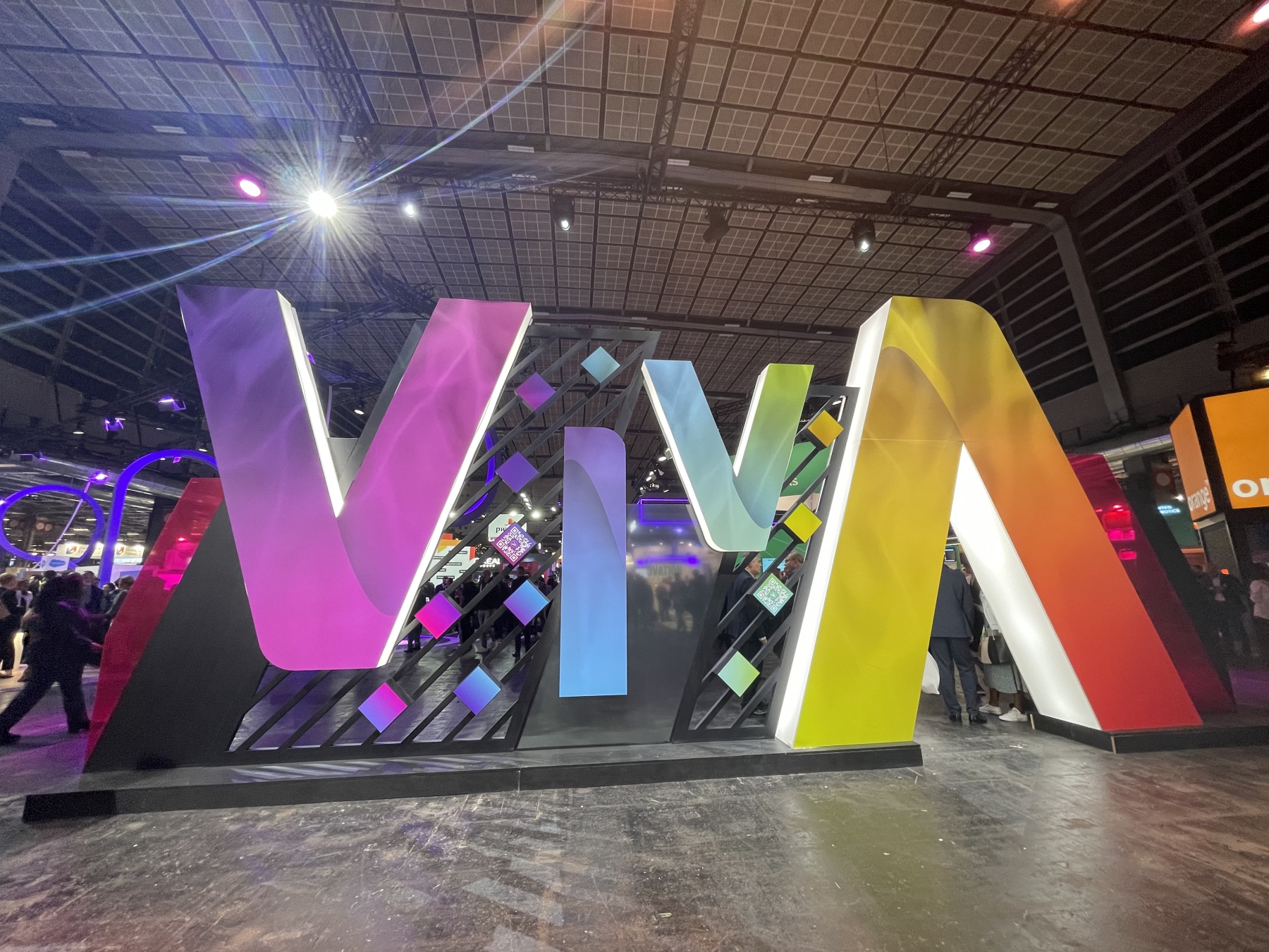 Luxe.CO at VivaTech | How to Combine Fashion and AI?