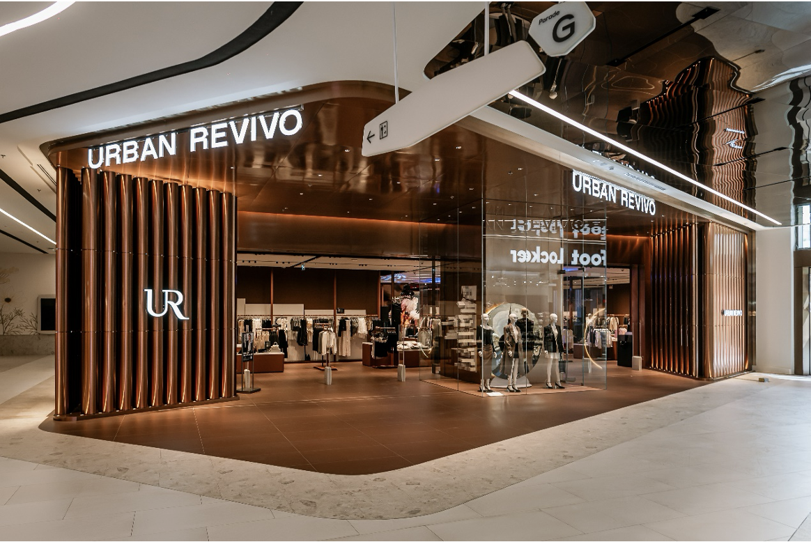 Breaking News | UR’s Largest Overseas Store Open in Bangkok