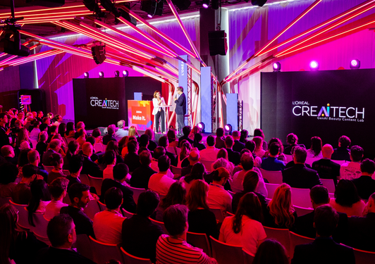 In-Depth | From Estée Lauder to L’Oréal: What Breakthrough Innovations Did the AI Year One of Fragrances Witness?