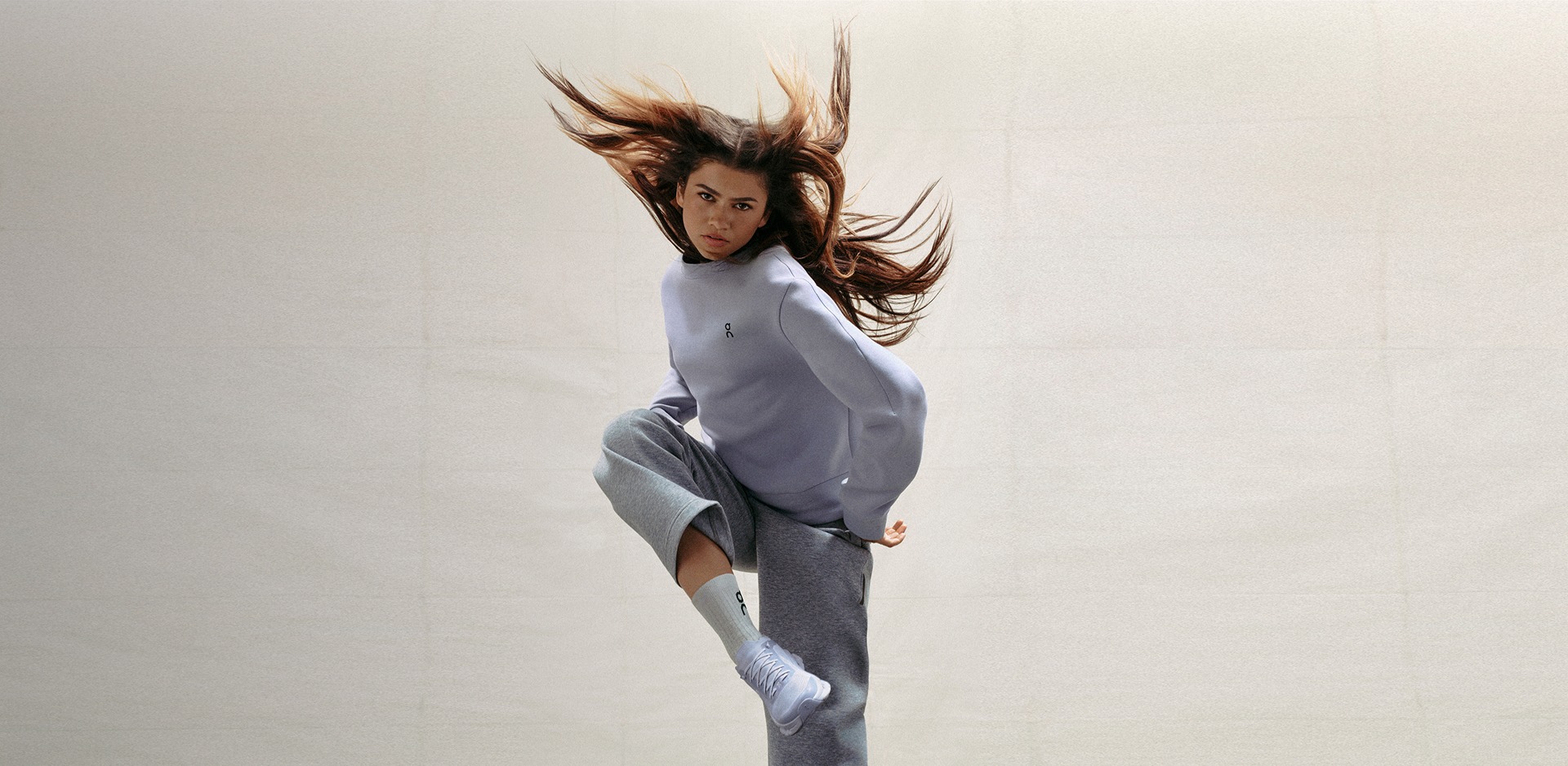 On Holding 2025 Annual Report: Global Net Sales Increase 30%, Asia-Pacific Market Doubles